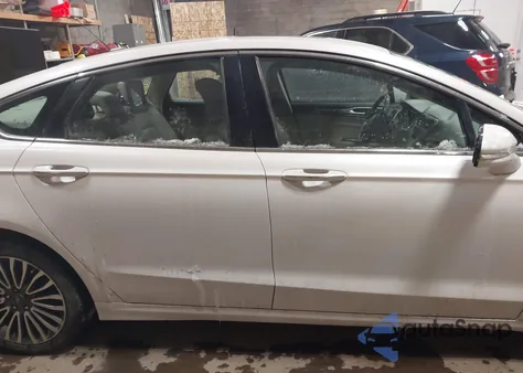 2017 Ford Fusion Se z USA, uszkodzony, nr VIN 3FA6P0T98HR320197